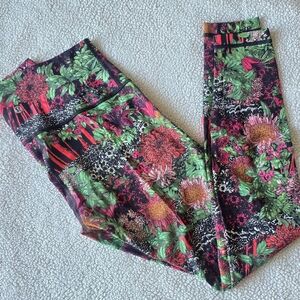 Lululemon Align High-Rise Leggings – Size 6 – Floral Print